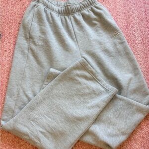 Alo Gray wide leg Sweatpants